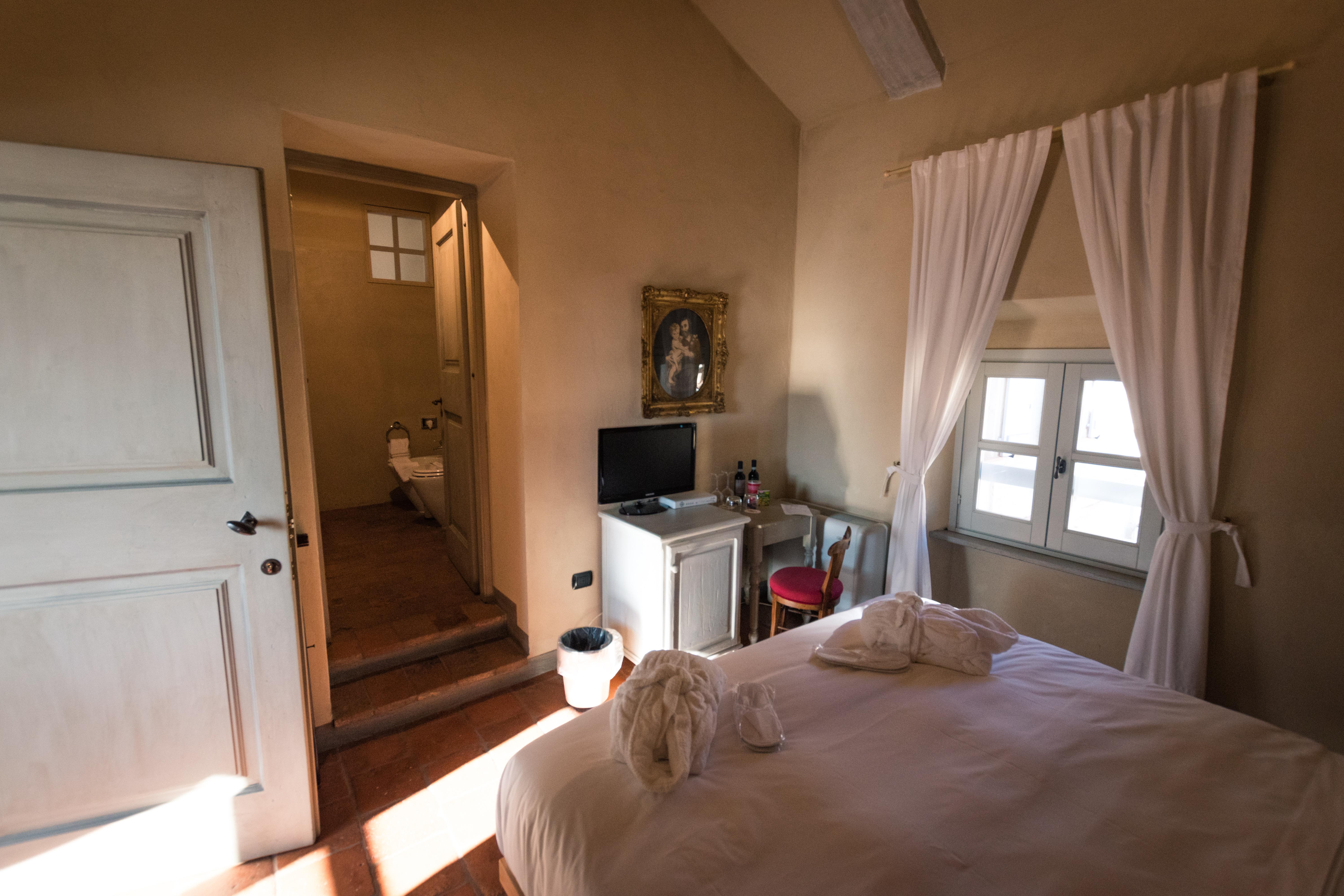 Antico Borgo Hotell Cuneo Exteriör bild